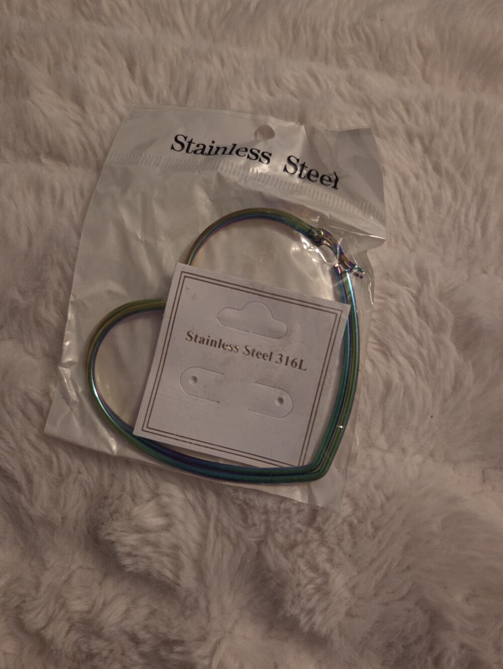 Heart-Shaped Stainless Steel Hoop Earrings - Iridescent Green/Blue